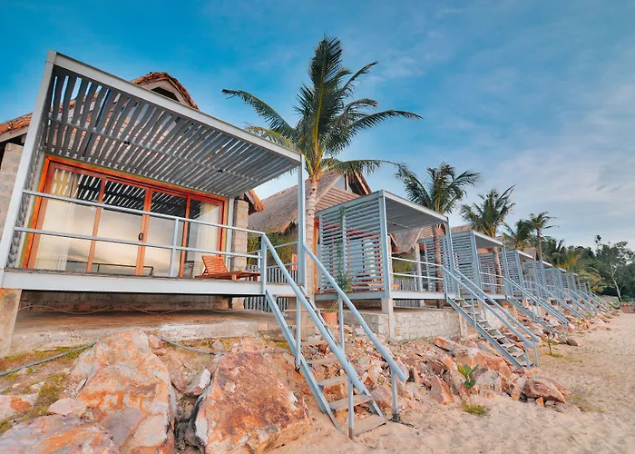 Casa Marina Resort